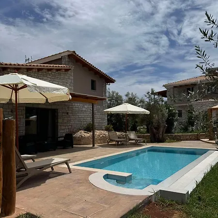 Iris Villa Lefkada City